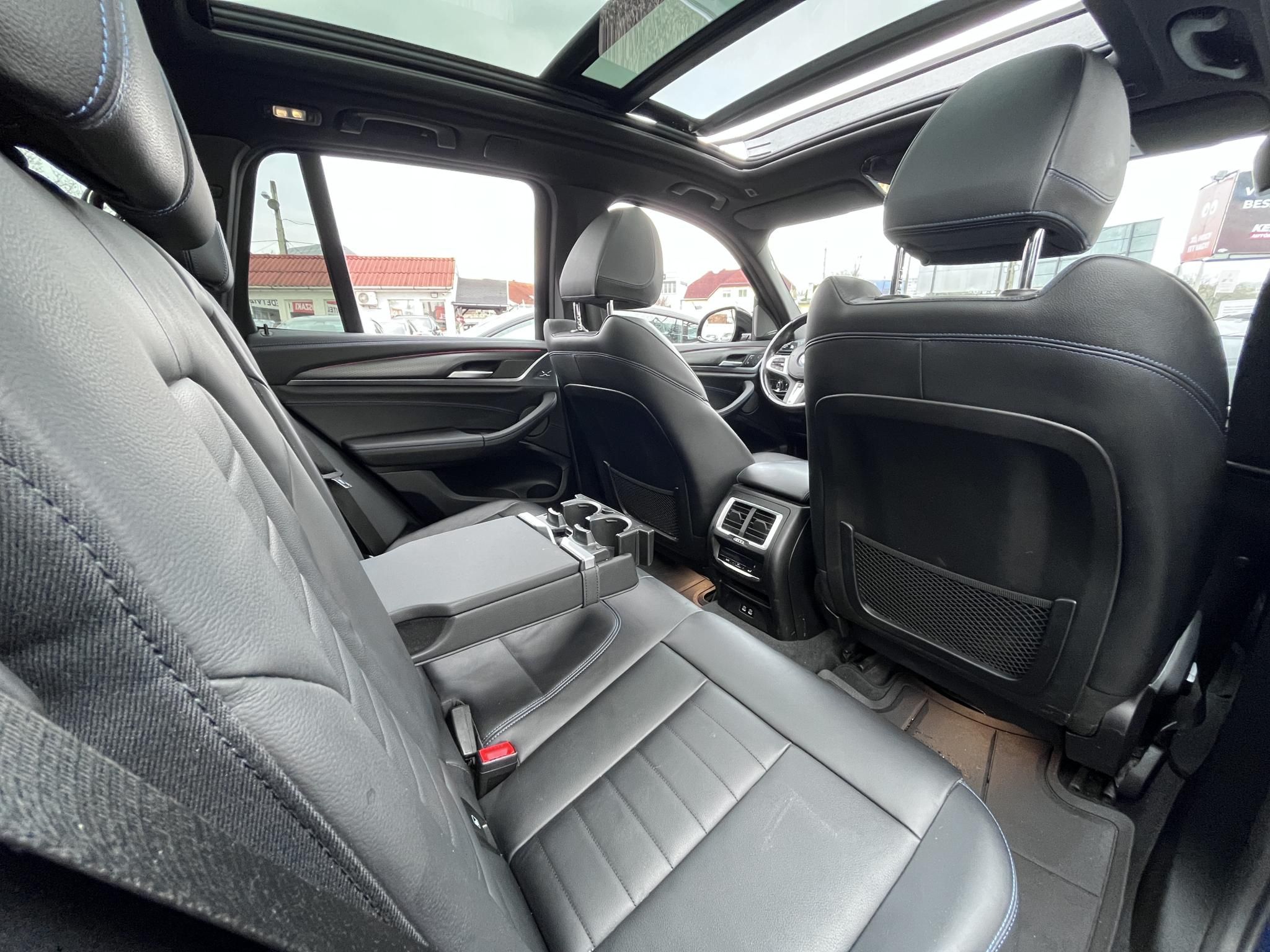 BMW IX3 73,9kWh M-sport Carplay Panoráma tető! ÁFÁS-ÁR!