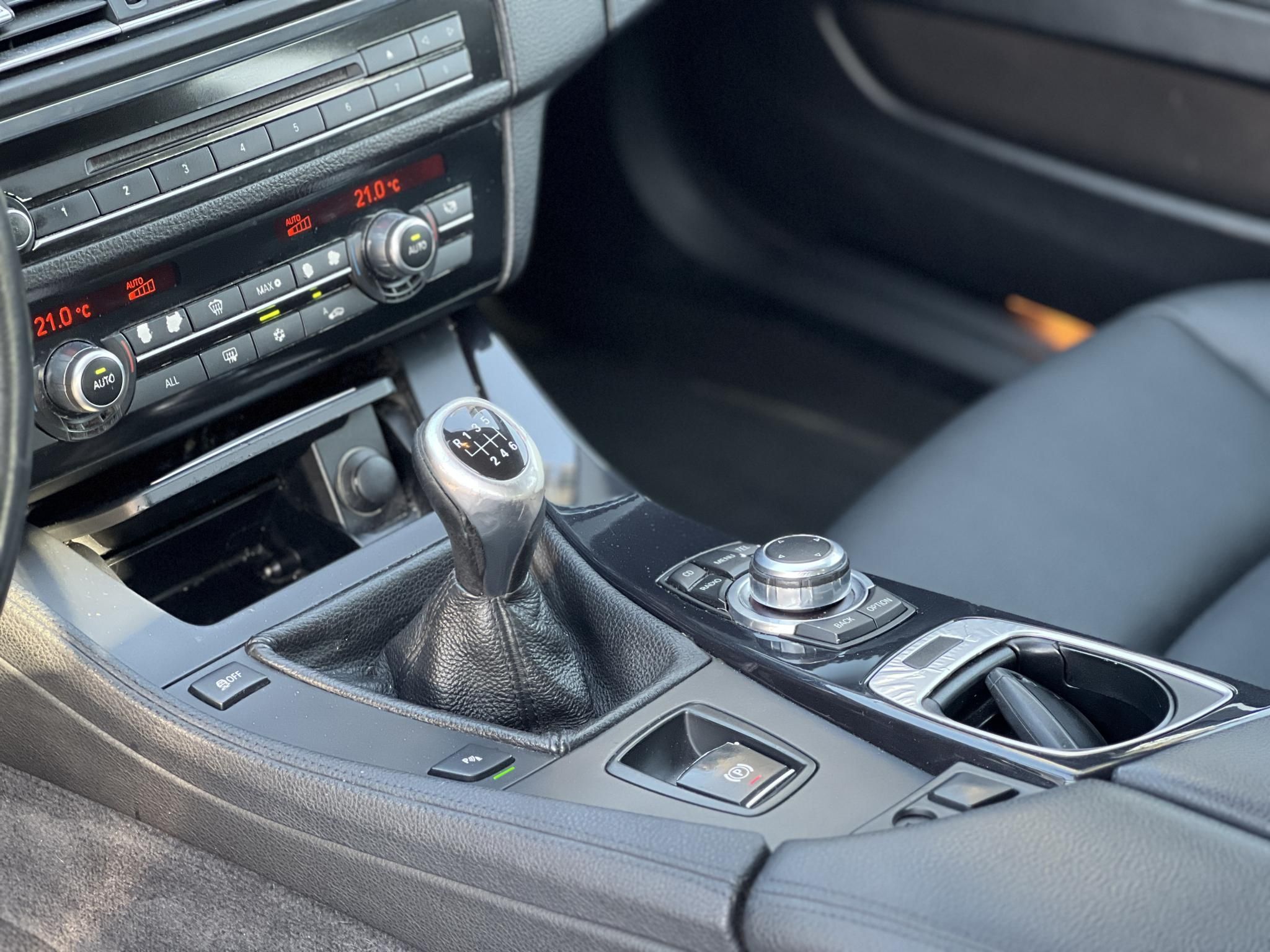 BMW 520d Touring (Automata) Tempomat Ülésfűtés Bluetooth Manuál 6 A LEGJOBB ÁRON!