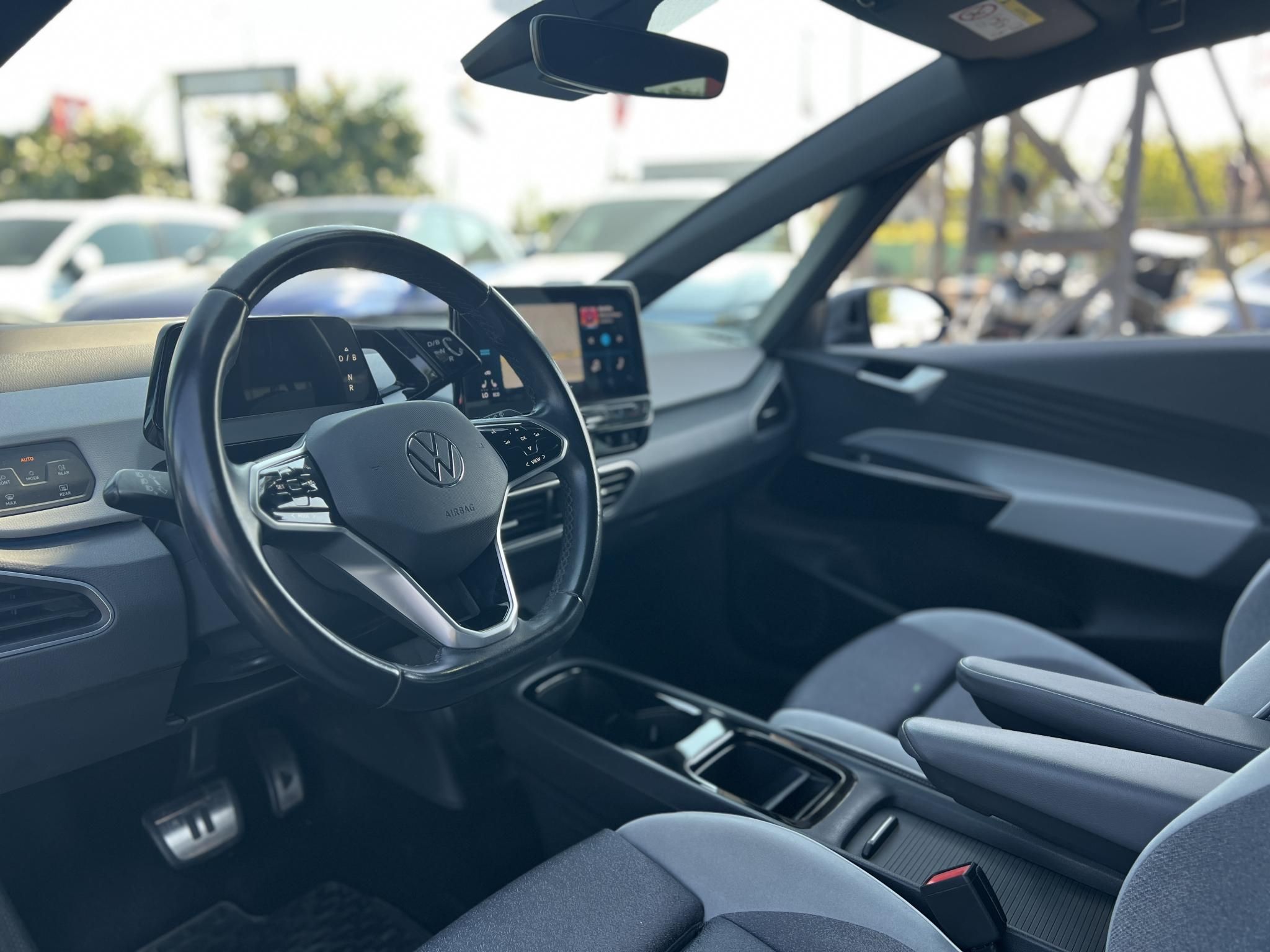 VOLKSWAGEN ID.3 77kWh PRO S HEAD-UP DISPLAY. IQ LIGHT. CARPLAY. MASSZÁZS. 500KM HATÓTÁV