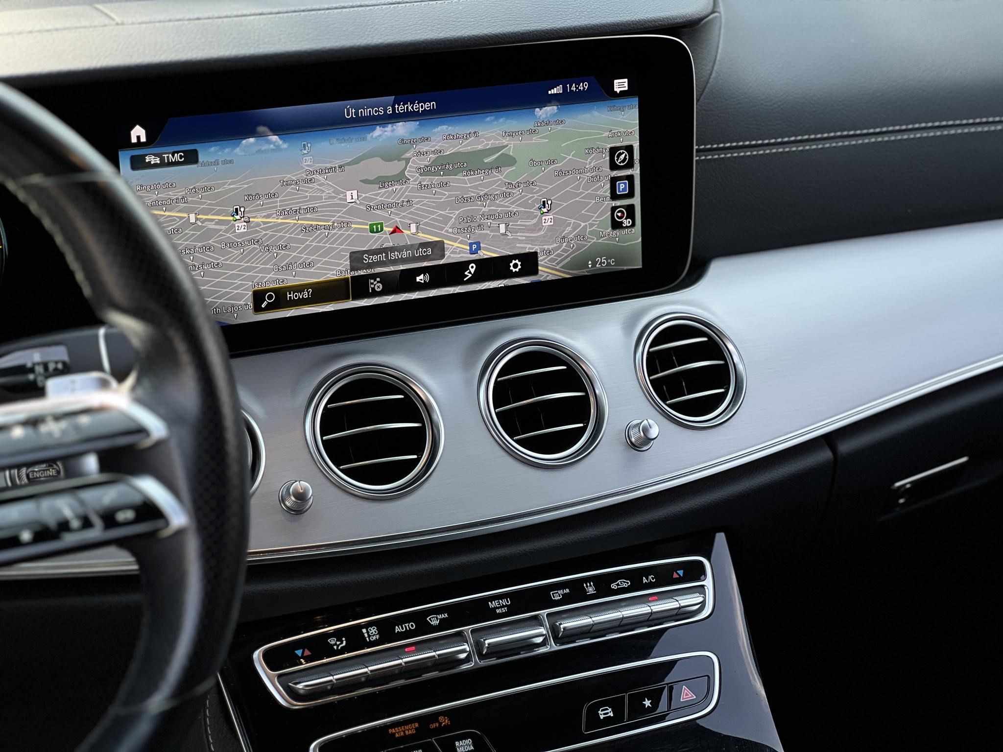MERCEDES-BENZ E 300 de T 9G-TRONIC Plug-in hybrid AMG WIDESCREEN. Burmester hifi. Carplay. Adaptív tempomat