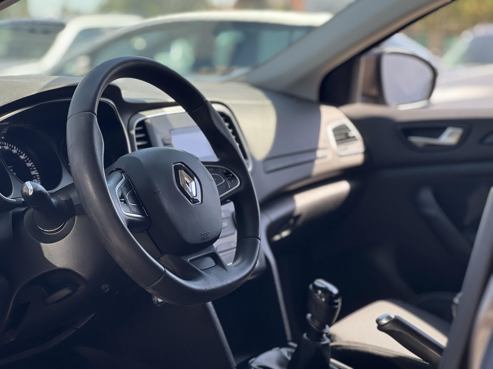 RENAULT MEGANE GrandCoupé 1.6 SCe Limited Magyarország 106e km Gyári fényezés Márkaszervizelt!