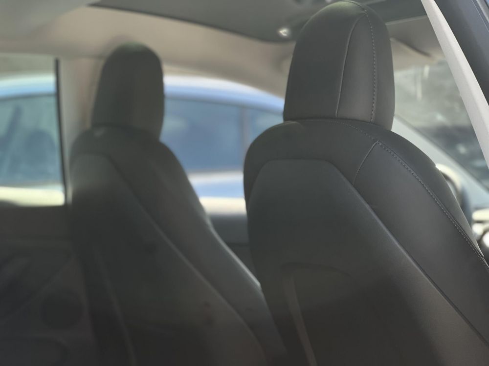 TESLA MODEL 3 RWD (Automata) 37e km. AMD Ryzen. hőszivattyú. LFP akku. garanciális!