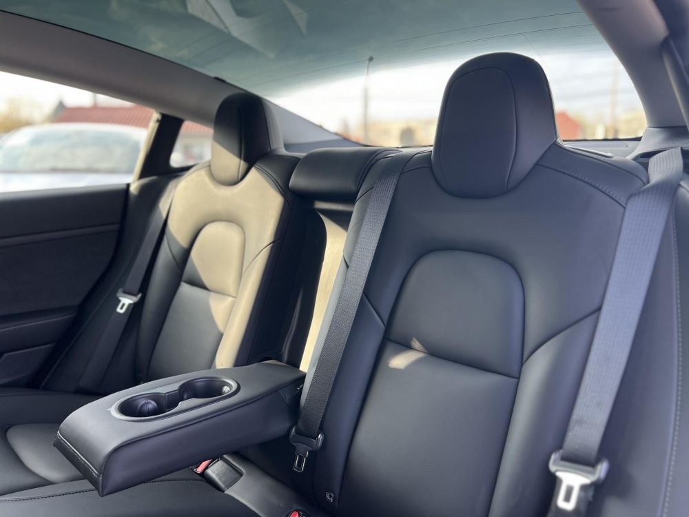 TESLA MODEL 3 Long Range AWD (Automata) 106e km. EAP. mátrix LED. hőszivattyú. premium hifi. garanciális!