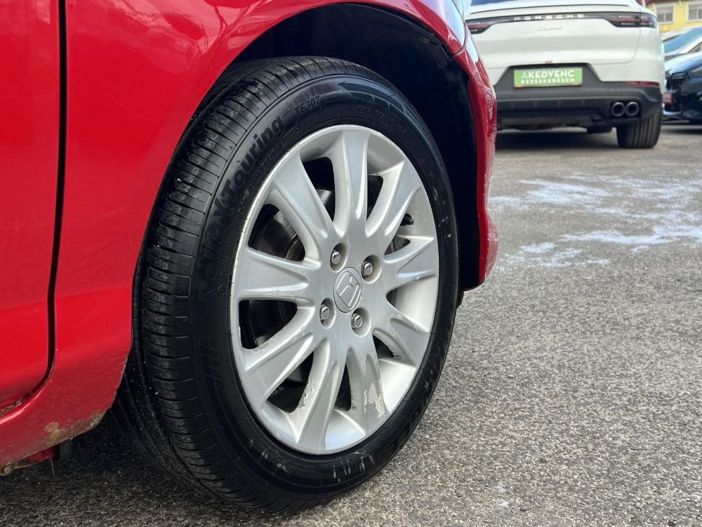 HONDA JAZZ 1.4 ES CVT My. 2005 M.o.-i. 1.tul. Klíma F1 Kormány váltó!Téli/Nyári garnitúra LEGOLCSÓBB!