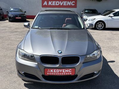 BMW 320d xDrive Touring (Automata) 142e km. Magyarországi Panorámatető Tempomat Ülésfűtés Bőr