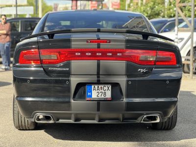 DODGE CHARGER 5.7 Hemi R/T