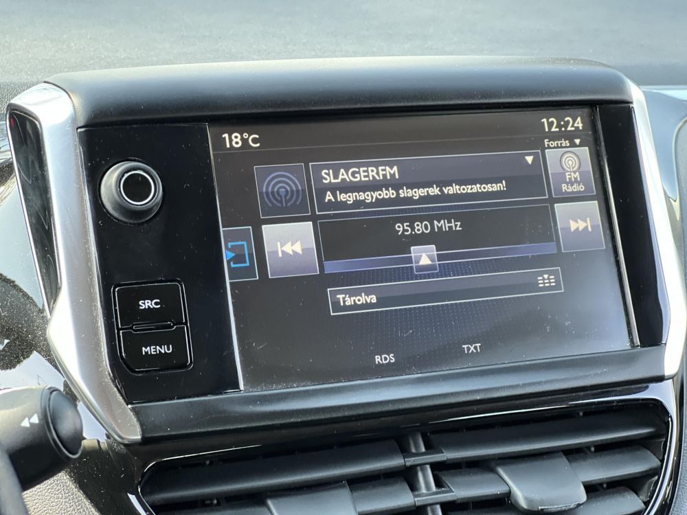 PEUGEOT 208 1.6 BlueHDi Active M.o.-i. 1.tul. klíma. 5L/100km. vezérlés cserélve!