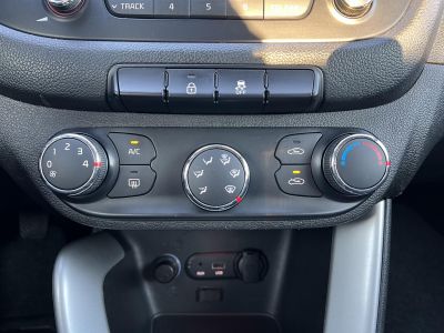 KIA PRO CEE'D 1.6 CRDi LX EURO5 Tempomat Klíma Bluetooth Kormányfűtés 2 gyári kulcs!