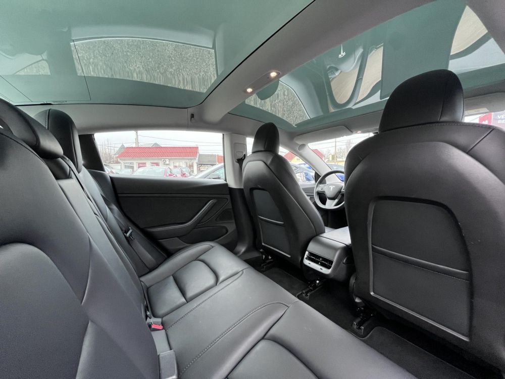 TESLA MODEL 3 Long Range AWD (Automata) Garanciális. 500km hatótáv. megkímélt állapot!