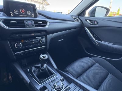 MAZDA 6 Sportkombi 2.0i Revolution M.o.-i. Klíma Tempomat Bluetooth Head-up Display