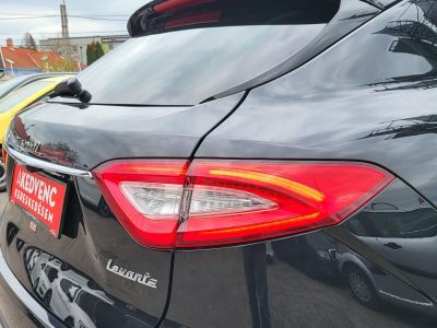 MASERATI LEVANTE 3.0 D V6 (Automata) LED Panorámatető Harman/Kardon Üléshűtés 360kamera 2.7T vonóhorog