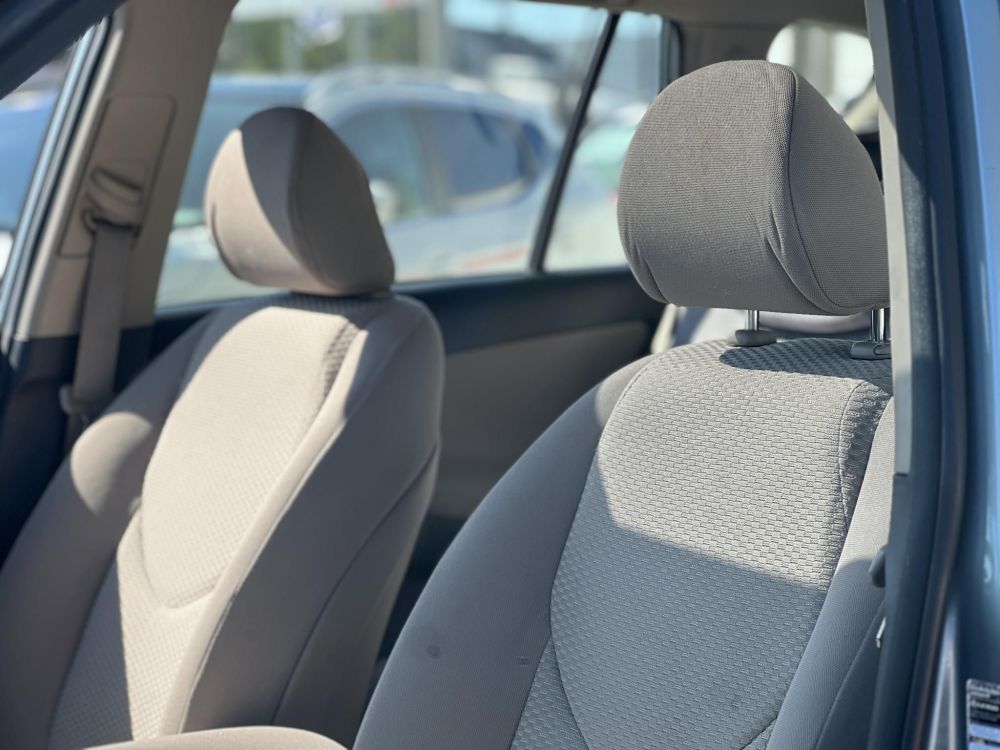 TOYOTA RAV 4 Rav4 2.0 4x4 Magyarországi. napfénytető. keyless. vonóhorog. téli-nyári kerék. 2 gyári kulcs!