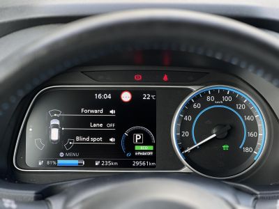 NISSAN LEAF Acenta 40kWh (Automata) 29e km. keyless. 360 kamera. első-hátsó ülésfűtés. téli-nyári kerék szett!
