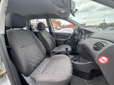 FORD FOCUS 1.4 Comfort Magyarország 116e km Friss vizsga Klíma!