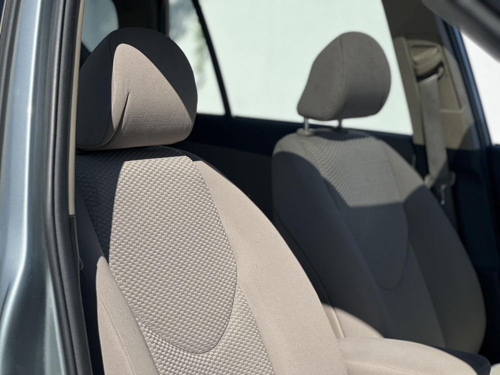 TOYOTA RAV 4 Rav4 2.0 4x4 Magyarországi. napfénytető. keyless. vonóhorog. téli-nyári kerék. 2 gyári kulcs!