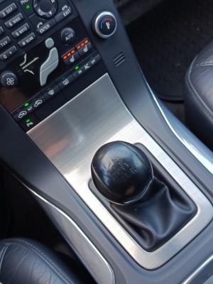 VOLVO V70 2.0 D [D3] Momentum Napfénytető Klíma Tempomat Bluetooth Bőr belső!