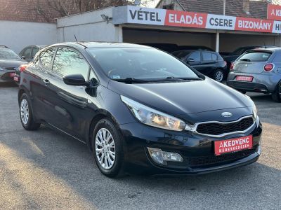 KIA PRO CEE'D 1.6 CRDi LX EURO5 Tempomat Klíma Bluetooth Kormányfűtés 2 gyári kulcs!