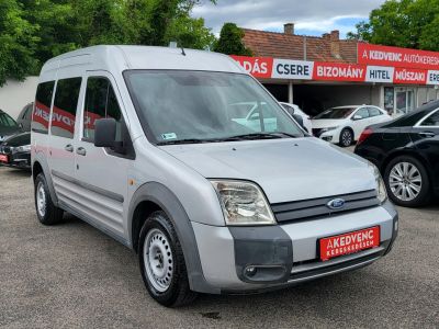 FORD TOURNEO CONNECT 1.8 TDCI 8 személyes Frissen szervizelt!