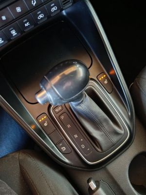 KIA CARENS 1.7 CRDI HP EX Limited DCT Magyar. 163e km. Tolatóradar digit klíma Bluetooth Ajándék olajcsere!