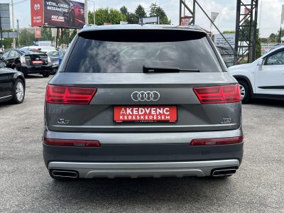 AUDI Q7 3.0 V6 TDI quattro Tiptronic ic S-line Magyarországi. Magasan felszerelt!