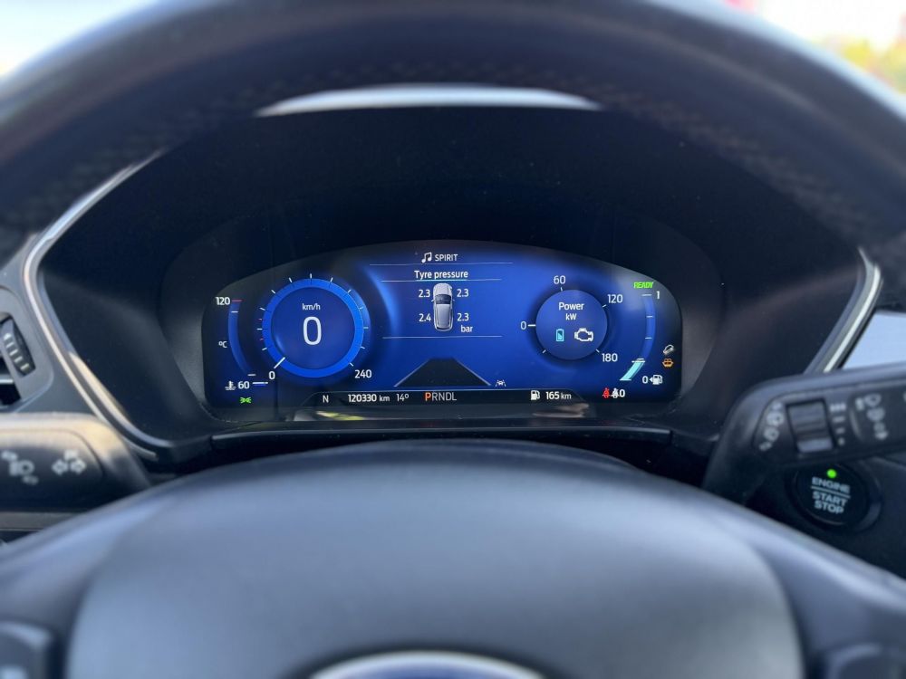 FORD KUGA 2.5 FHEV Titanium CVT 120e km. LED fényszórók. kamera. keyless. sávtartó. navi. CARPLAY!