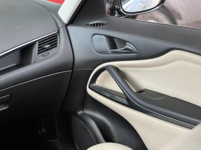 OPEL ZAFIRA 1.4 T Edition (7 személyes ) Végig vezetett szervizkönyv. 7 személyes