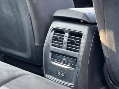 BMW 330i xDrive (Automata) M-SPORT. Facelift