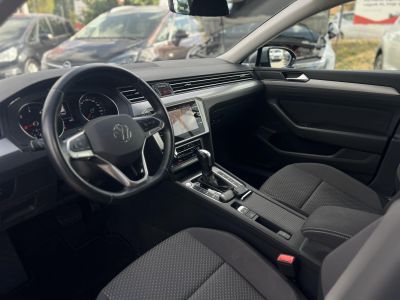 VOLKSWAGEN PASSAT VIII Variant 2.0 TDI SCR Elegance DSG