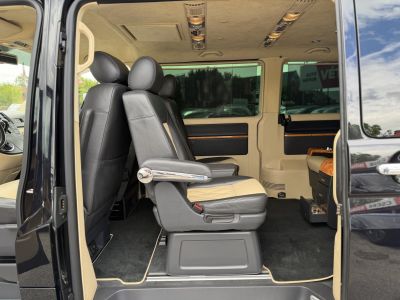 VOLKSWAGEN MULTIVAN Highline Business VIP Nagyon ritka kivitel!