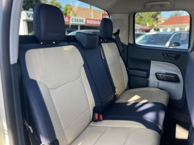 FORD MAVERICK 2.0 ecoobost. AWD. LED fényszórók. 3.5T vonóhorog. CARPLAY. tempomat. kamera