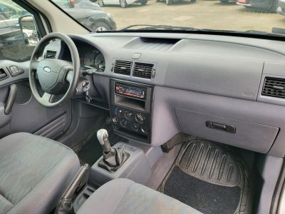FORD TOURNEO CONNECT 1.8 TDCI 8 személyes Frissen szervizelt!