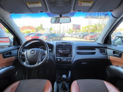 KIA SPORTAGE 2.0 LX 2WD Magyarországi Klíma Ülésfűtés Vonóhorog!