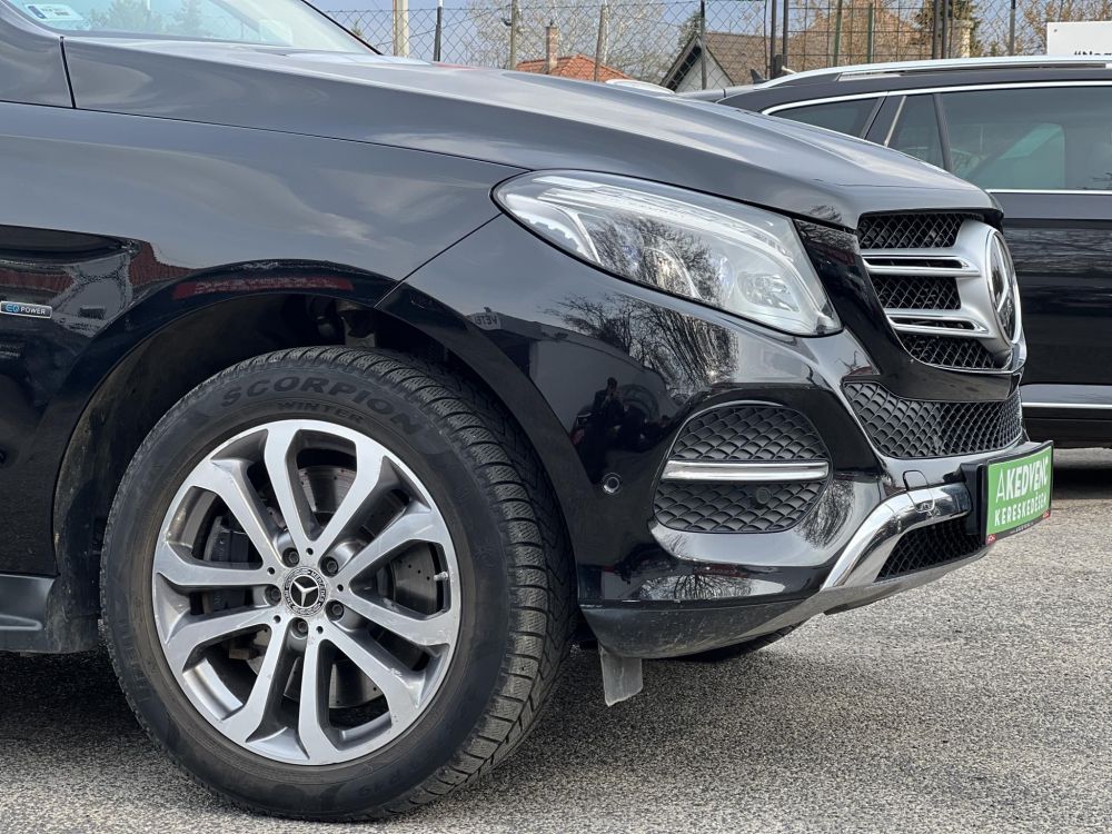 MERCEDES-BENZ GLE 500 e 4Matic (Automata) 135e km. M.o.-i. magas felszereltség. memória. üléshűtés. 360kamera. HUD!