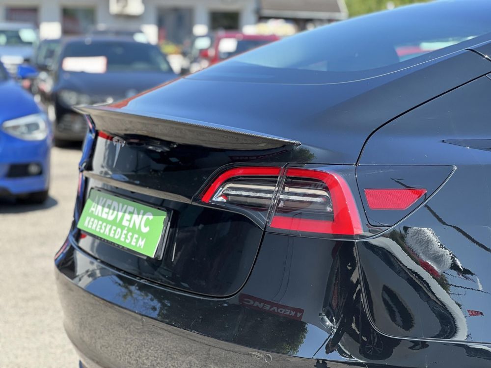 TESLA MODEL 3 Performance AWD (Automata) 106e km. mátrix LED. AMD Ryzen. hőszivattyú. garanciális!