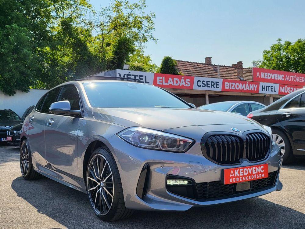 BMW 118i M Sport DKG 9e km. Adaptív LED Panorámatető Harman/Kardon Memória Carplay