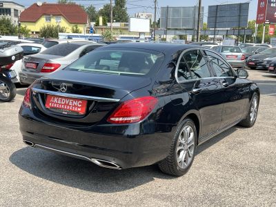 MERCEDES-BENZ C 400 4Matic 7G-TRONIC 72e km. M.o.-i. LED Memória Ülésfűtés PDC Bluetooth Újszerű