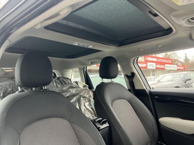 MINI COOPER 1.5 M.o.-i. 1.tul. Klíma Panoráma tető Harman/Kardon Téli/nyári garnitúra!