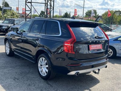 VOLVO XC90 2.0 [D5] Momentum Geartronic LED Tempomat Navi Holttér Keyless Memória 4xÜlésfűtés Vajbőr Vonóhorog