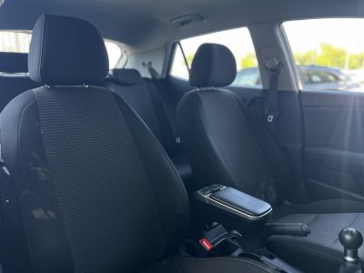 KIA STONIC 1.25 MPI Style Magyarországi. Gyári fényezés. 63e km.Végig vezetett szervizkönyv!