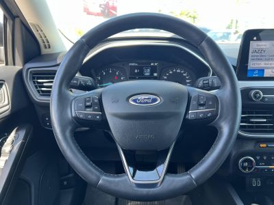 FORD FOCUS 1.0 EcoBoost Active M.o.-i. 1.tul. Márkaszervizelt!