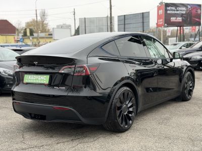 TESLA MODEL Y Performance AWD (Automata) 49e km. ÁFÁS! AMD Ryzen. garanciális. premium hifi. vonóhorog!