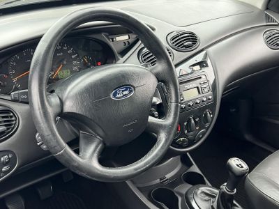 FORD FOCUS 1.6 Ghia Friss vizsga vonóhorog bőr belső!