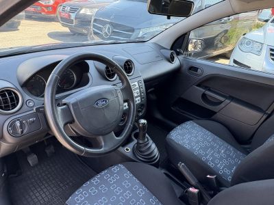 FORD FIESTA 1.3 Ambiente M.o.-i. Klíma Frissen szervizelt!