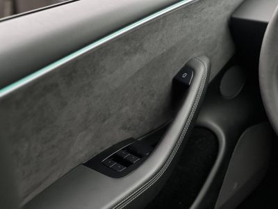 TESLA MODEL 3 Long Range AWD (Automata) HIGHLAND. EAP! LED mátrix. gyári garancia 2031-ig!