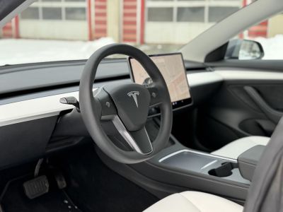 TESLA MODEL 3 Long Range AWD (Automata) 76e km. FEHÉR BELSŐ. mátrix LED. hőszivattyú. garanciális. megkímélt állapot!