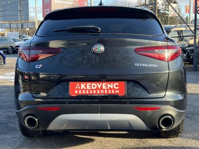 ALFA ROMEO STELVIO 2.0 T Super Q4 (Automata) 200le. LED Tempomat Navi Lejtmenet Bluetooth Kormányváltó