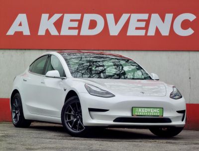 TESLA MODEL 3 Standard Range Plus Aut Garanciális. Megkímélt. LED PANORÁMA KAMERA AUTOPILOT