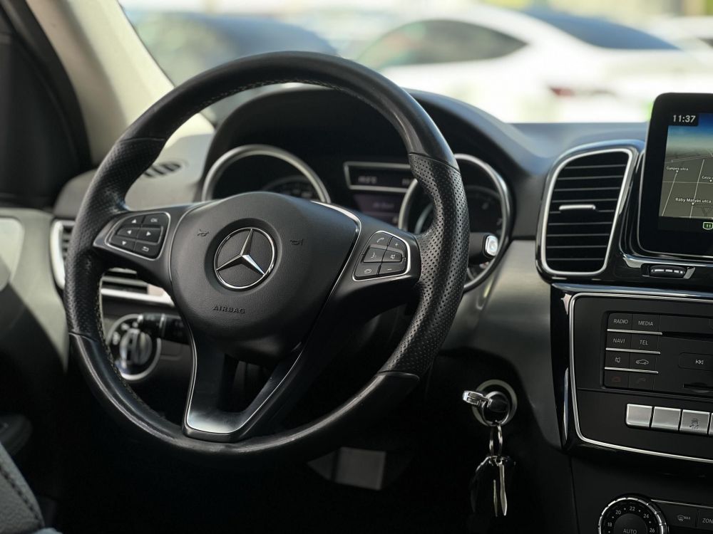 MERCEDES-BENZ GLE 400 4Matic (Automata) Pappas autó. Végig márkaszervizelt 1.tulajdonos!