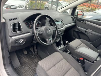 VOLKSWAGEN SHARAN 2.0 CR TDI Comfortline Frissen Szervizelt! Xenon Tempomat Ülésfűtés PDC Bluetooth