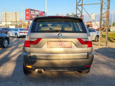 BMW X3 2.0d (Automata) M.o.-i. Digitklíma Tempomat Nyitható Panorámatető Ülésfűtés Szervízelt